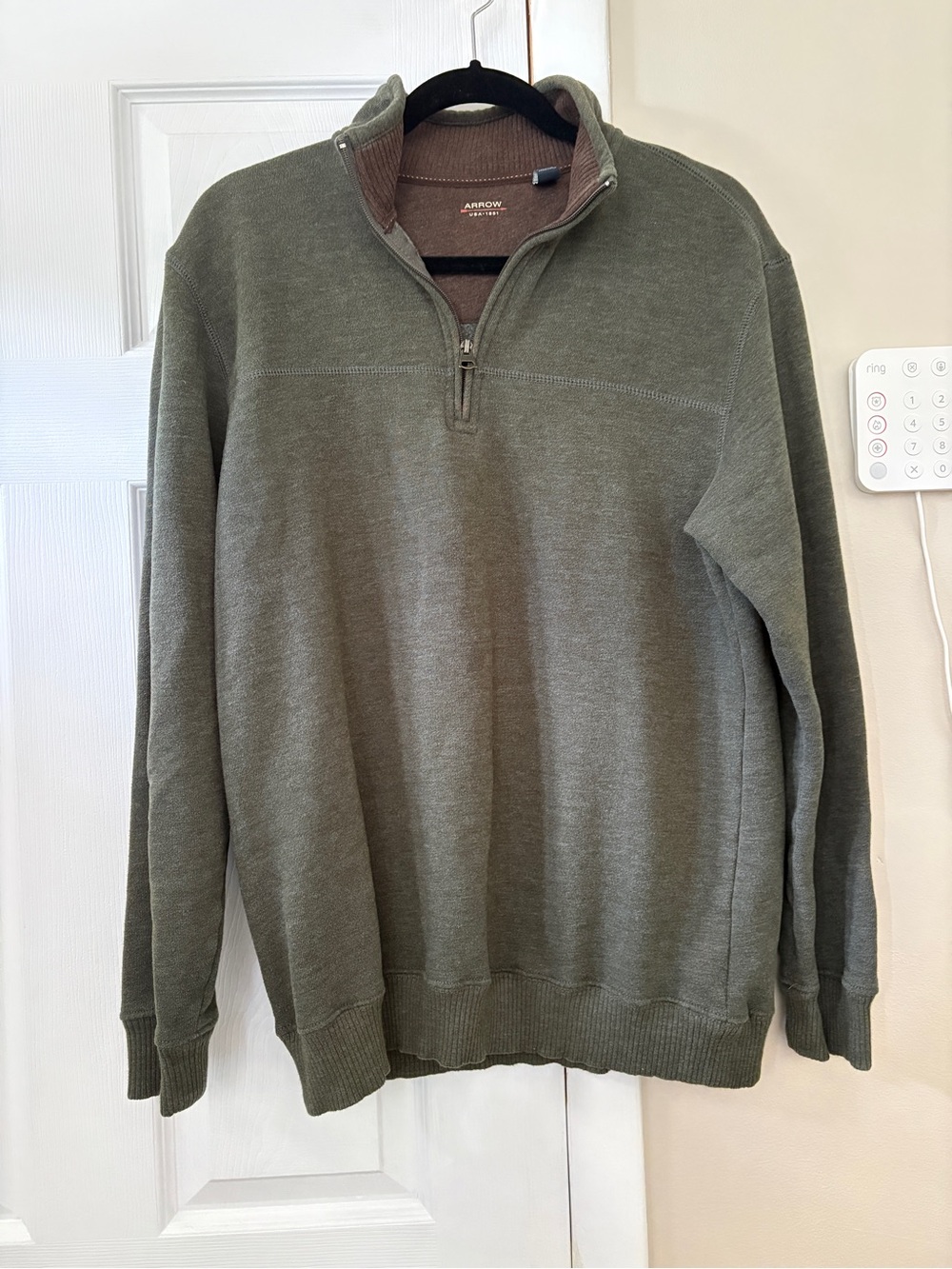 Arrow Men's Olive Green Quarter-Zip Pullover Sweater